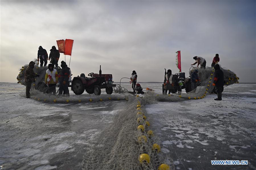 CHINA-LIAONING-WINTER FISHING (CN)