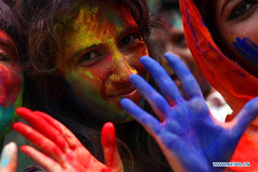 BANGLADESH-DHAKA-HINDU-FESTIVAL