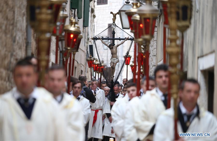 CROATIA-HVAR-PROCESSION ZA KRIZEN