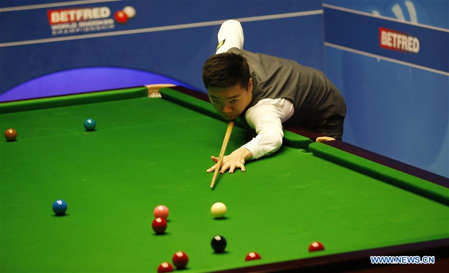 (SP)BRITAIN-SHEFFIELD-SNOOKER-WORLD CHAMPIONSHIP-DAY 4