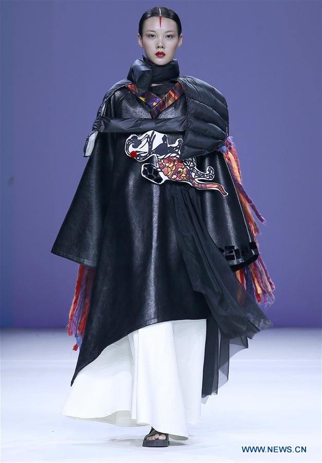 CHINA-BEIJING-GRADUATE FASHION WEEK (CN)