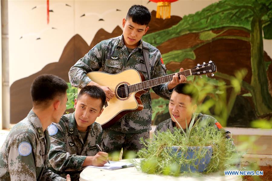 MALI-UN-CHINA-PEACEKEEPING-BAND