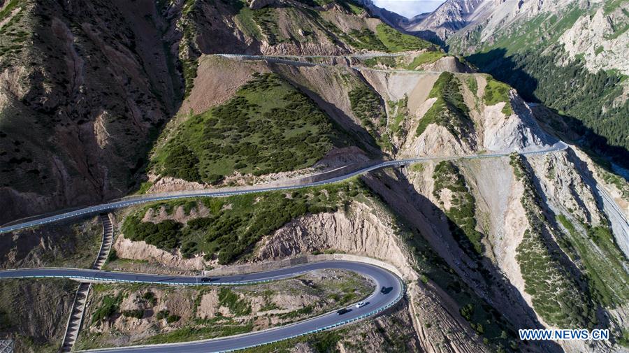 CHINA-XINJIANG-ROAD CONSTRUCTION (CN)