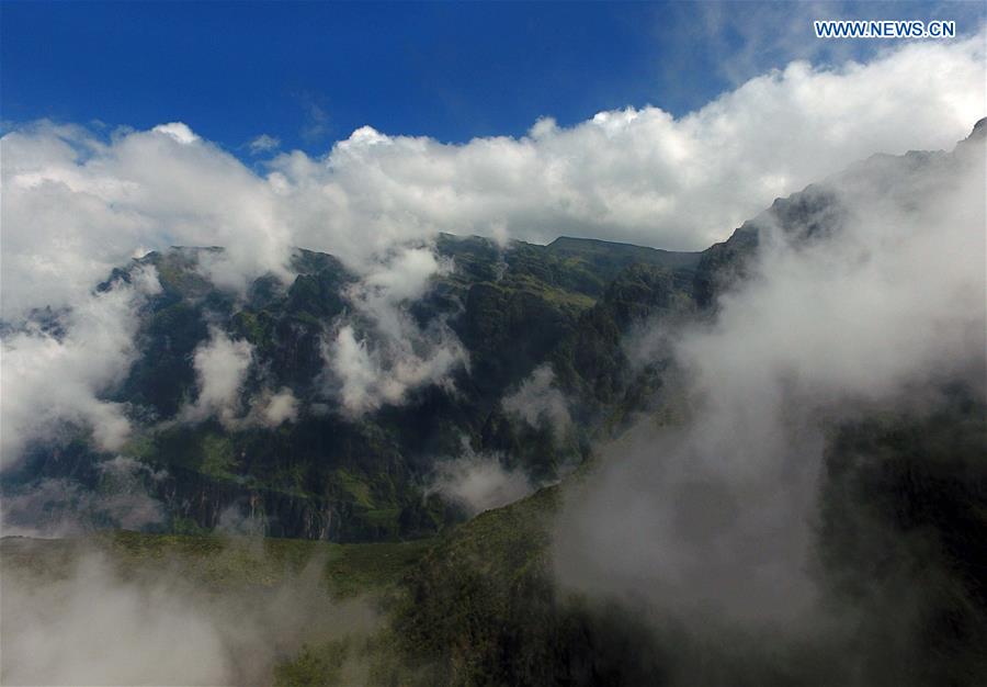 CHINA-YUNNAN-DONGCHUAN-MOUNTAIN SCENERY (CN)