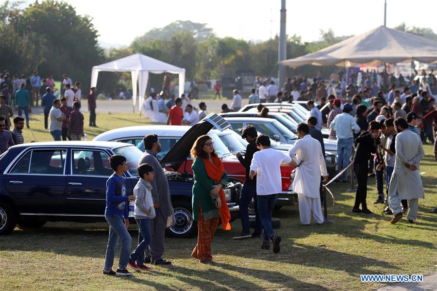 PAKISTAN-ISLAMABAD-AUTO-SHOW