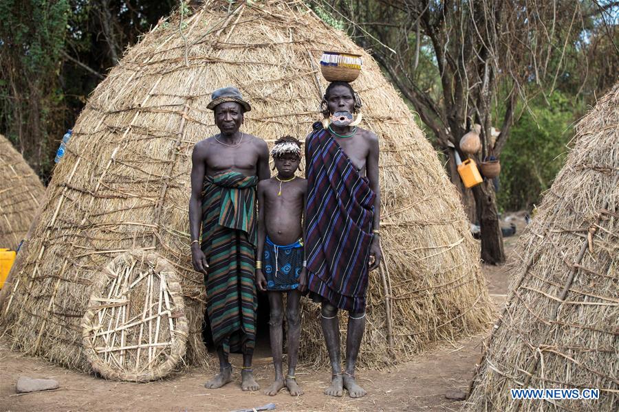 ETHIOPIA-SOUTHERN REGIONAL STATE-PRIMITIVE TRIBE-MURSI