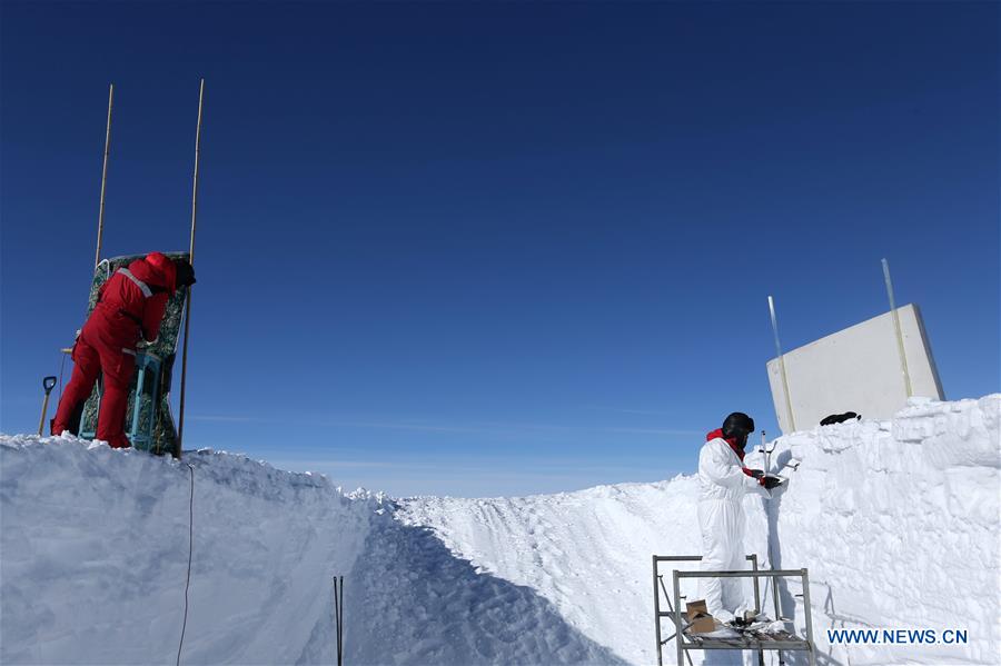 ANTARCTICA-CHINA-EXPEDITION-DEPARTURE