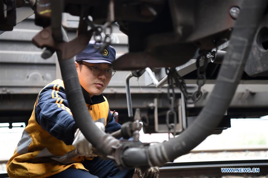 CHINA-CHONGQING-RAILWAY-SAFETY INSPECTION (CN)