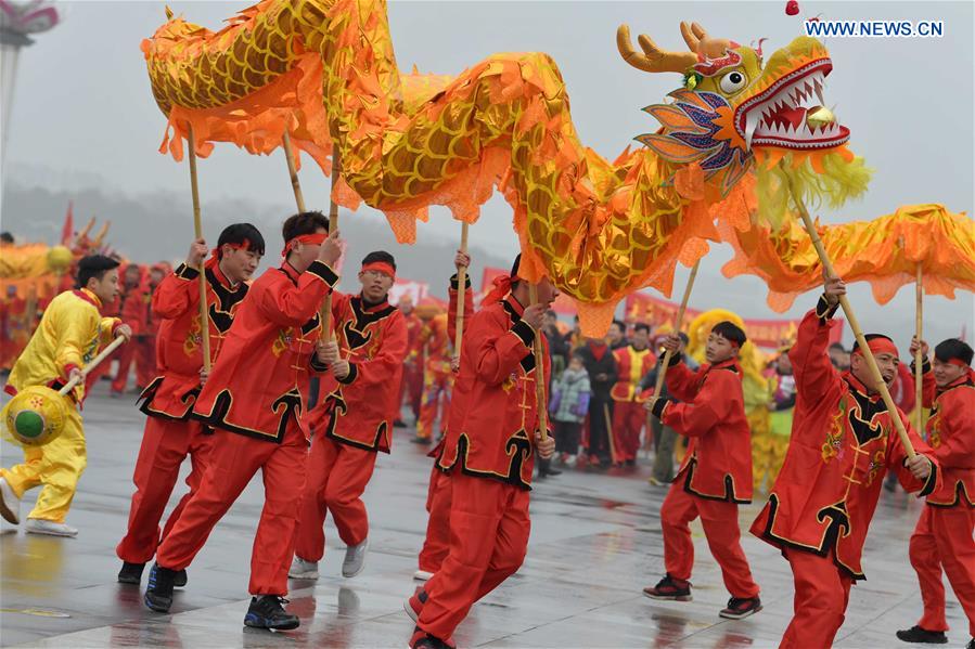 CHINA-JIANGXI-LION AND DRAGON DANCE (CN)