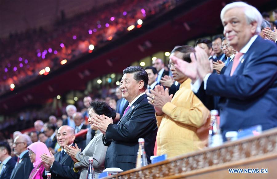 CHINA-BEIJING-CDAC-XI JINPING-PENG LIYUAN-ASIAN CULTURE CARNIVAL (CN)