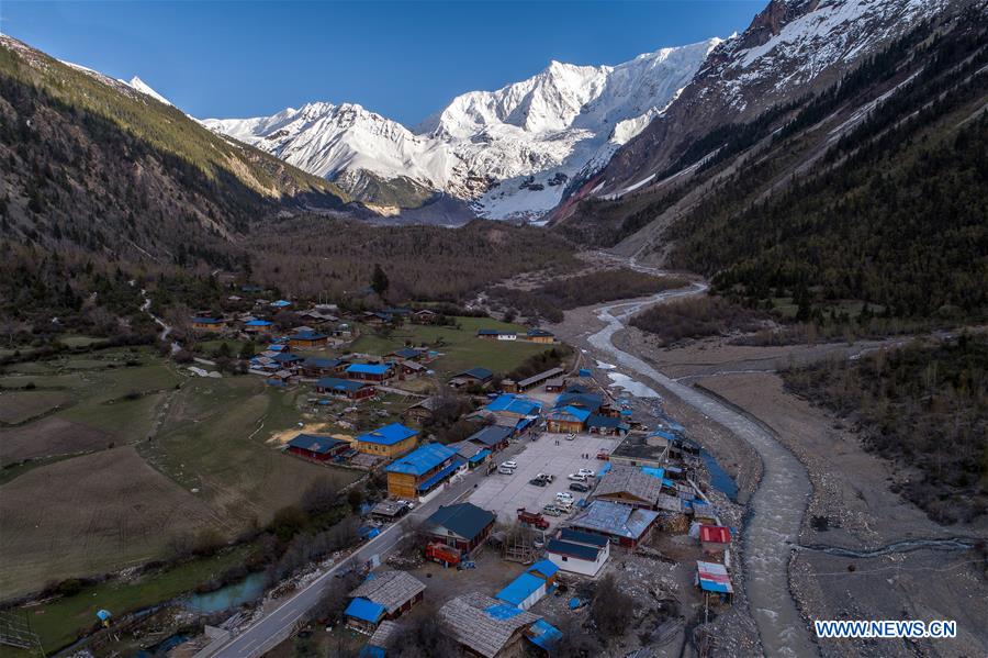 CHINA-TIBET-BOMI-GLACIER (CN)