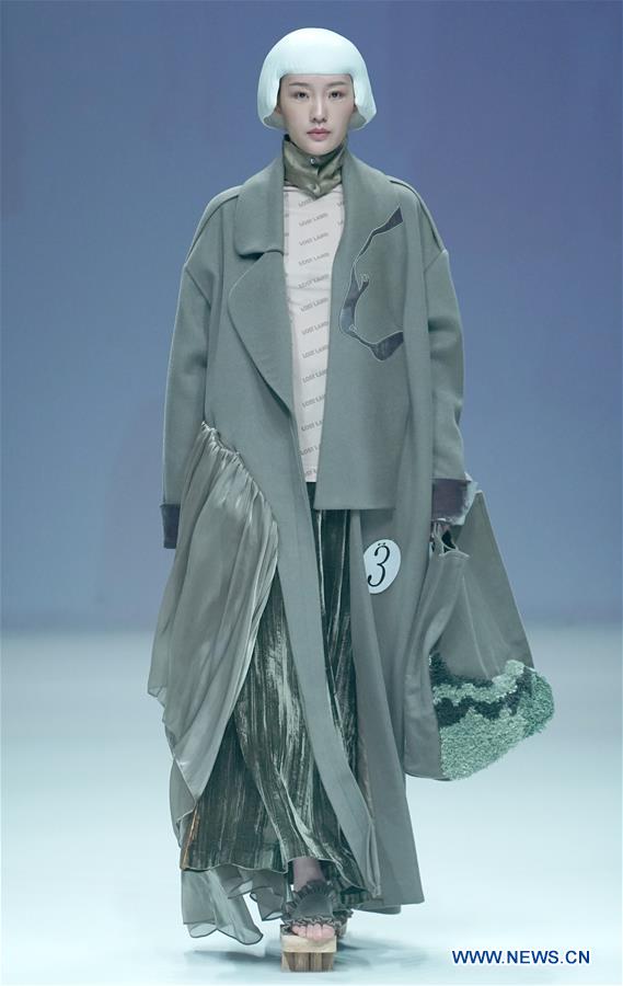 CHINA-BEIJING-GRADUATE FASHION WEEK (CN)