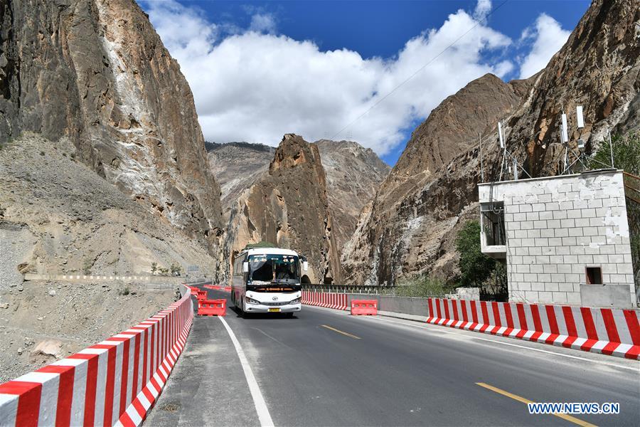 CHINA-SICHUAN-TIBET-HIGHWAY-BRIDGES(CN)