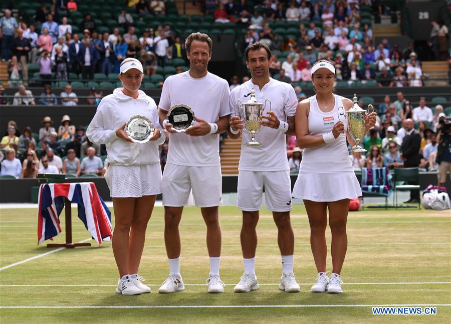 (SP)BRITAIN-LONDON-TENNIS-WIMBLEDON-MIXED DOUBLES-FINAL