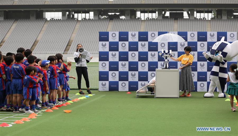 (SP)JAPAN-TOKYO-OLYMPIC-MASCOT ROBOTS