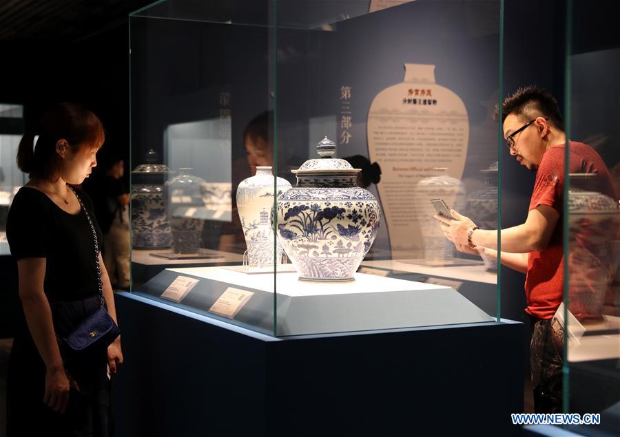 CHINA-SHANGHAI-MUSEUM-EVENING EXHIBITION (CN)