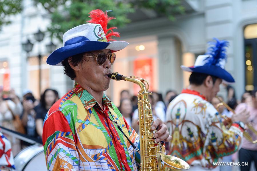 CHINA-HEILONGJIANG-HARBIN-STREET FESTIVAL (CN)