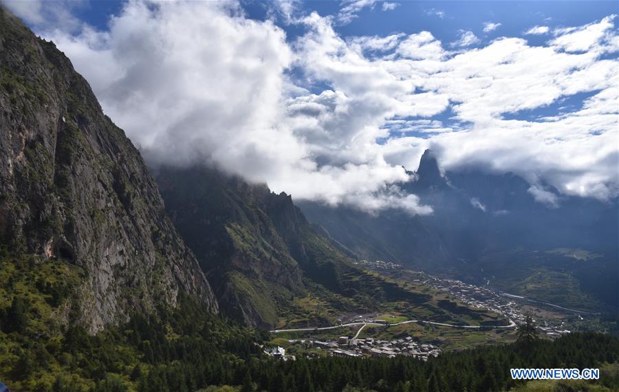 CHINA-GANSU-ZHAGANA-SCENERY (CN)