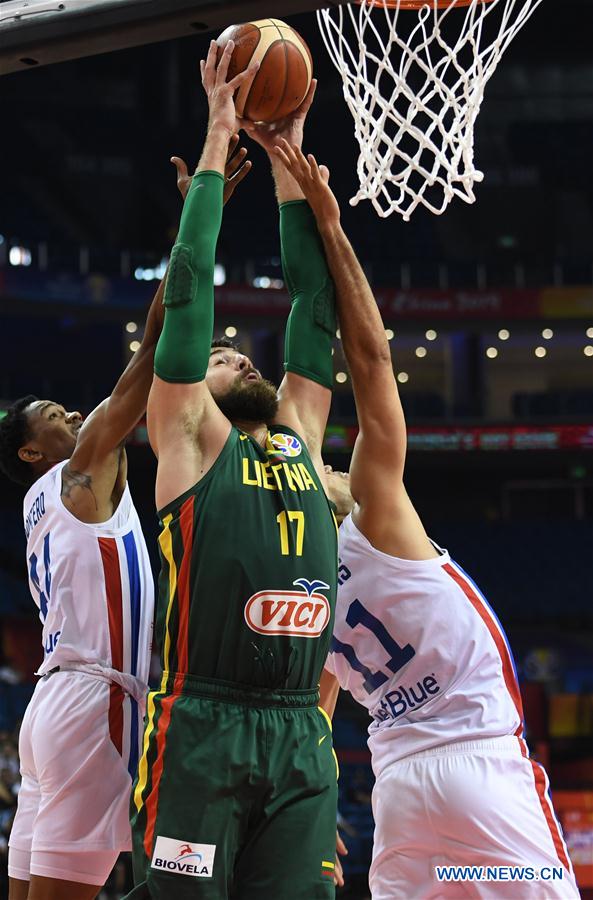 (SP)CHINA-NANJING-BASKETBALL-FIBA WORLD CUP-GROUP L-DOM VS LTU(CN)