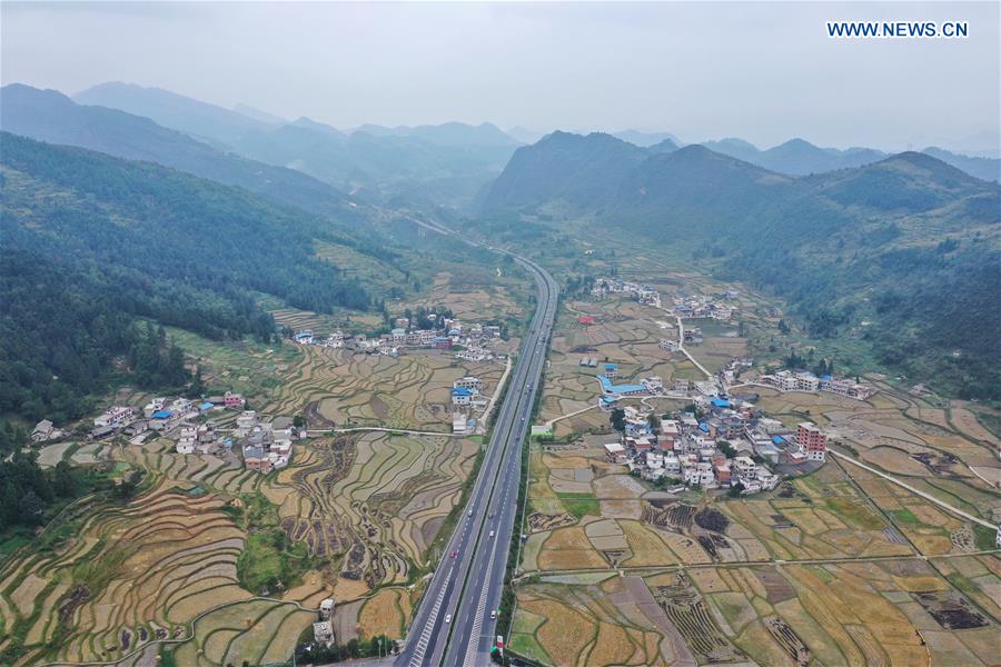 CHINA-GUIZHOU-DUYUN-COUNTRYSIDE-AUTUMN SCENERY (CN)