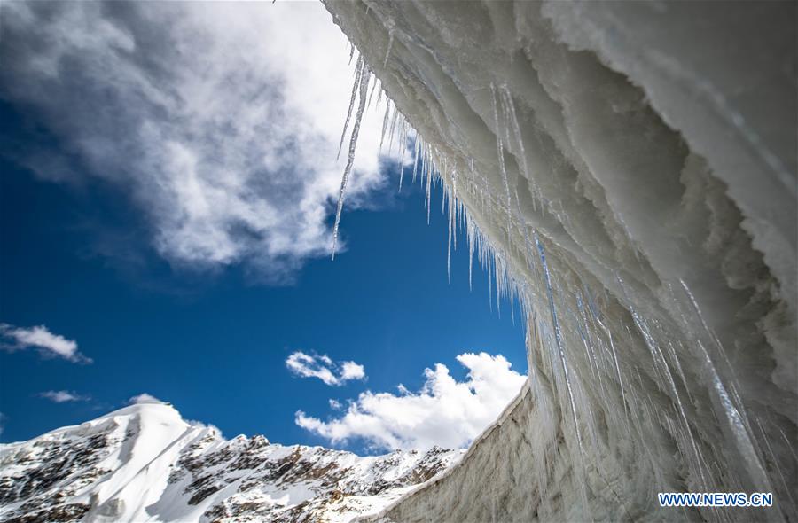 (InTibet) CHINA-TIBET-DAMXUNG-KORCHUNG KANGRI GLACIER (CN)