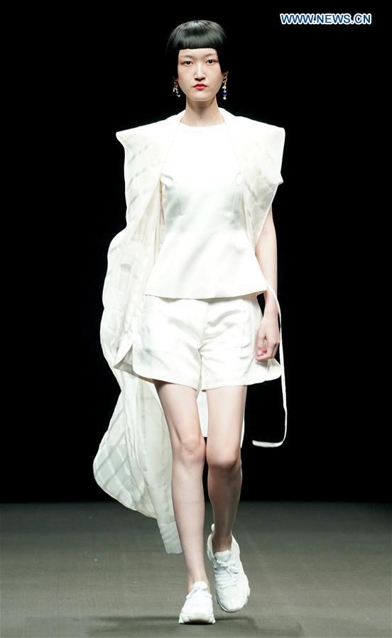 CHINA-BEIJING-FASHION WEEK(CN)