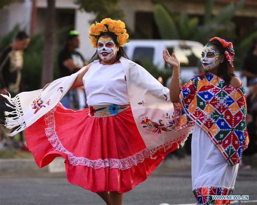 U.S.-CALIFORNIA-ANAHEIM-HALLOWEEN PARADE