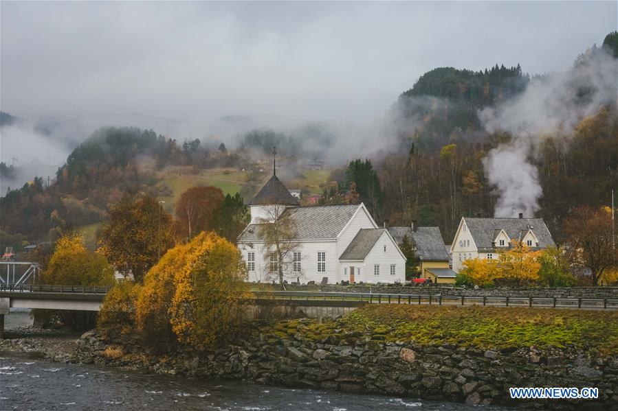 NORWAY-AUTUMN-SCENERY