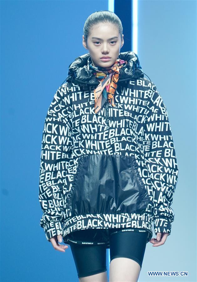 CHINA-BEIJING-FASHION WEEK (CN)