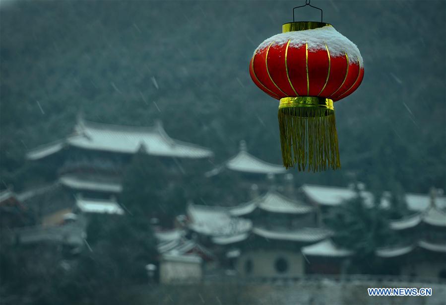 CHINA-HENAN-LONGMEN GROTTOES (CN)