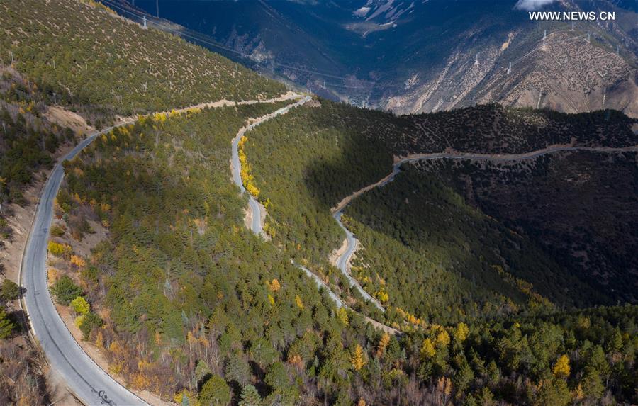 CHINA-SICHUAN-TIBET HIGHWAY (CN)