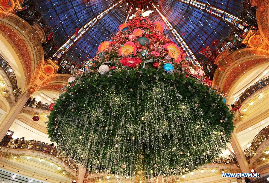 FRANCE-PARIS-GALERIES LAFAYETTE-CHRISTMAS TREE