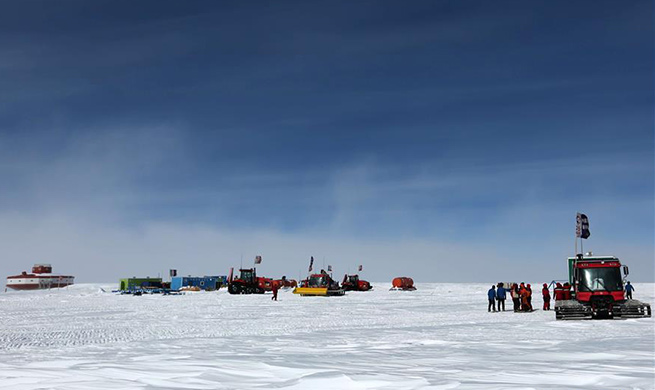 Kunlun team of China's 35th Antarctic expedition arrives at Taishan station