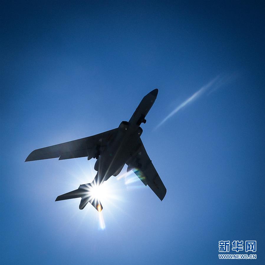 （圖文互動）（3）掠海巡天鑄鐵拳——空軍“模范轟炸機大隊”履行新時代使命任務記事