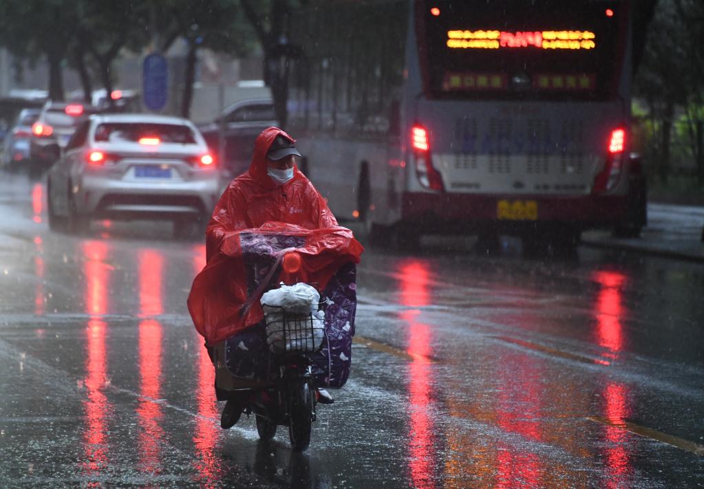 北京迎來強降雨