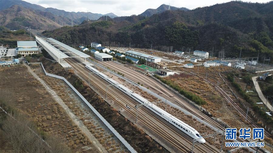 （新華全媒頭條·圖文互動）（3）紅土地上的“綠色減貧”決戰(zhàn)——大別山“將軍縣”金寨脫貧紀(jì)實(shí)