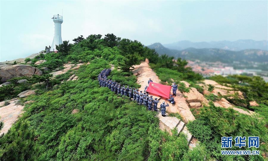 （在習(xí)近平強(qiáng)軍思想指引下·我們在戰(zhàn)位報(bào)告·圖文互動）（4）鍛造共和國“水下盾牌”——北部戰(zhàn)區(qū)海軍某潛艇部隊(duì)備戰(zhàn)打仗記事