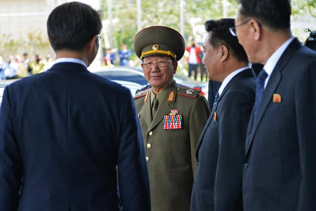 朝鮮高級代表團抵達仁川 將出席亞運會閉幕式