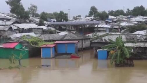 天災(zāi)！暴雨傾盆 孟加拉國難民村30萬人被困