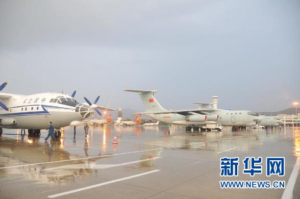 （搜尋馬航370航班·圖文互動(dòng)）（3）中國(guó)空軍3架運(yùn)輸機(jī)抵達(dá)馬來西亞 將展開海外搜救行動(dòng) 